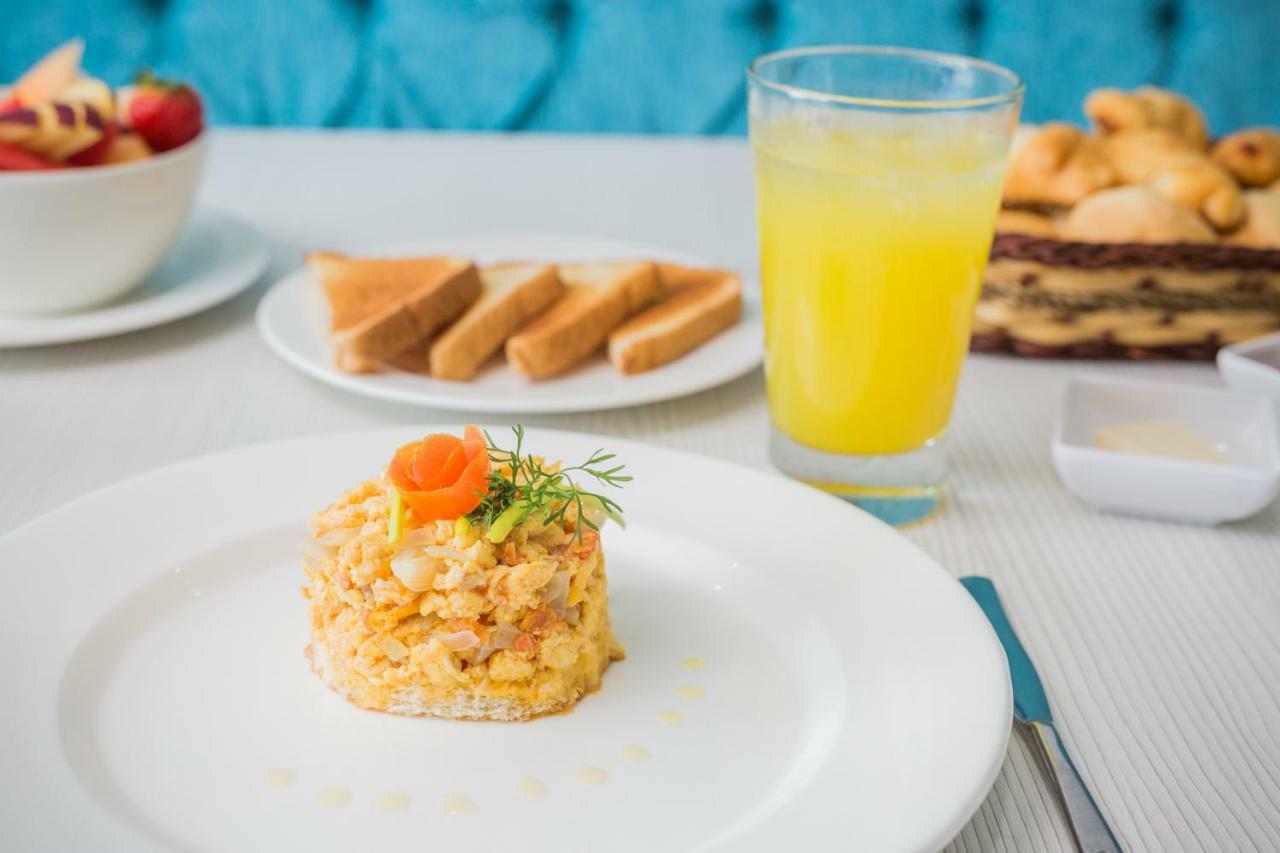 Velik Ocean Hotel Aeropuerto Cartagena Eksteriør billede